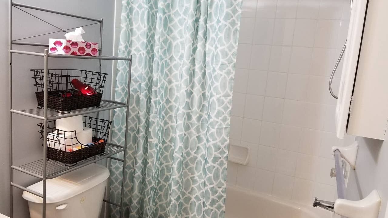 Photo of Bathroom in York Regional Municipality