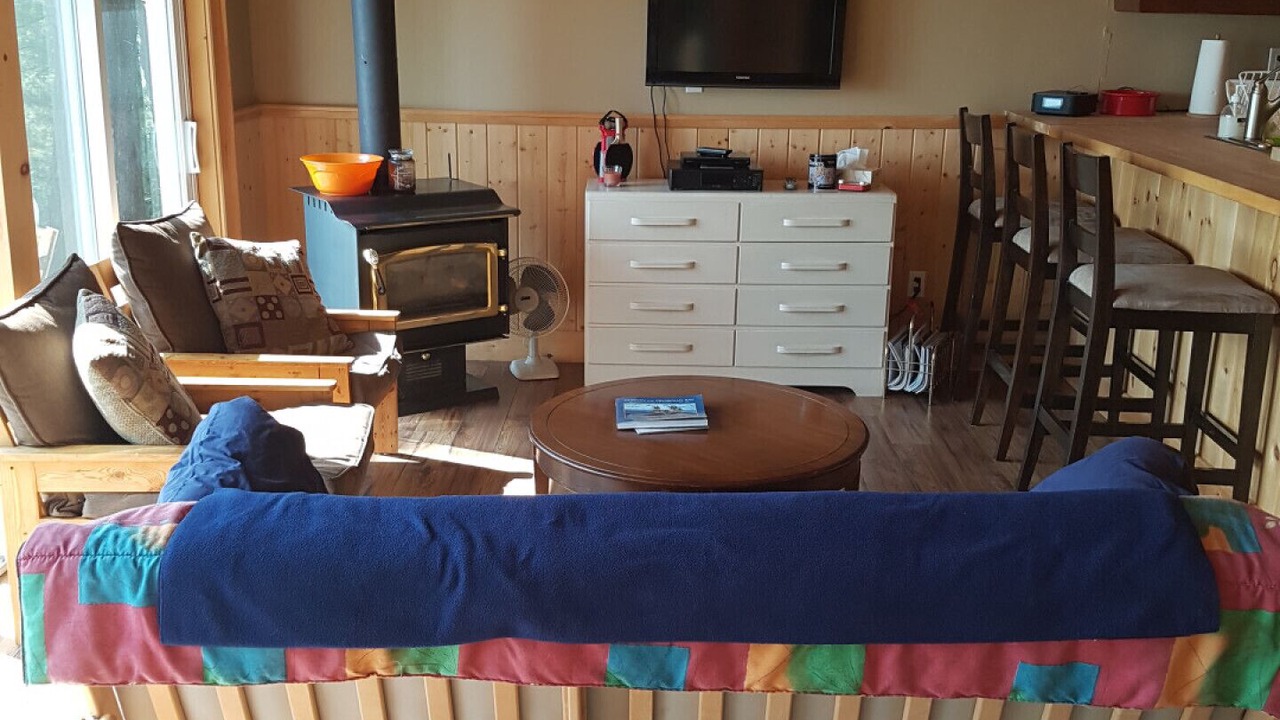 Photo of Livingroom in Pointe au Baril
