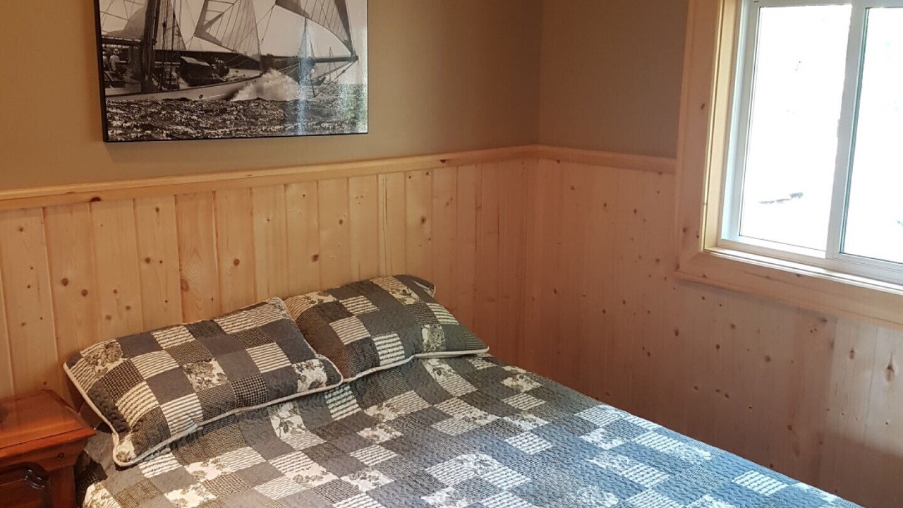 Photo of Bedroom in Pointe au Baril
