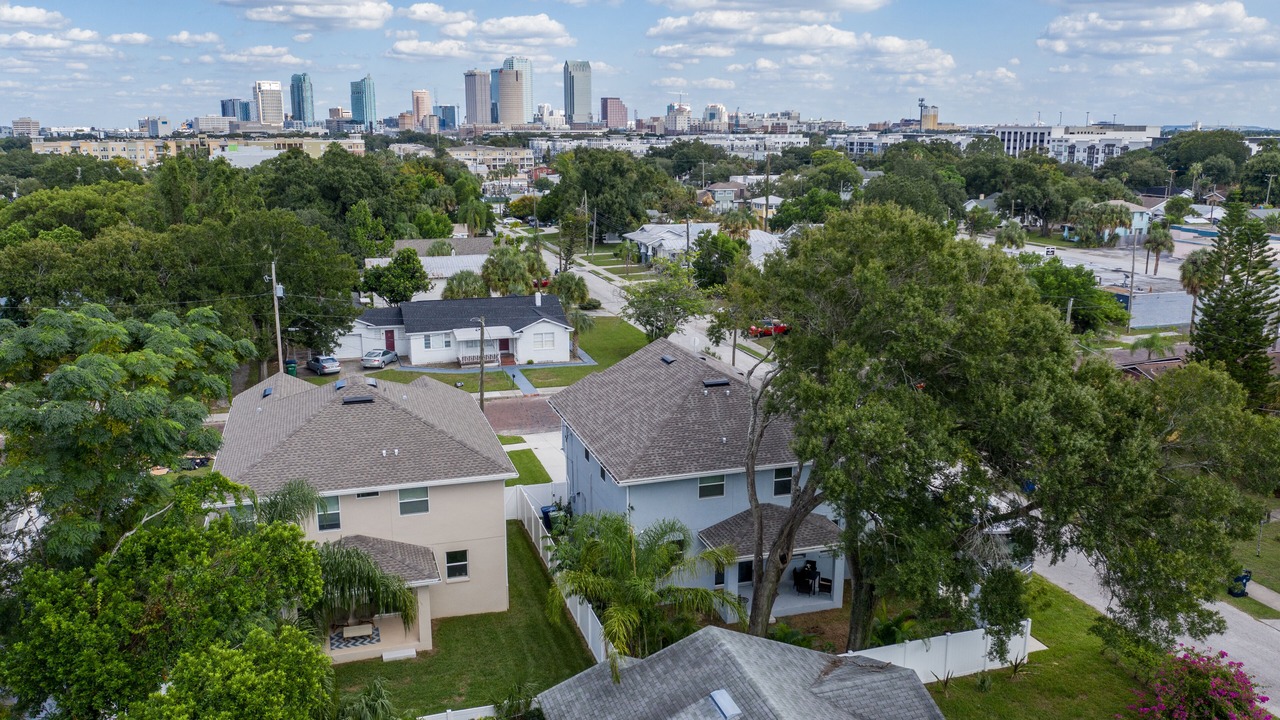 Photo of Outdoor in North Hyde Park