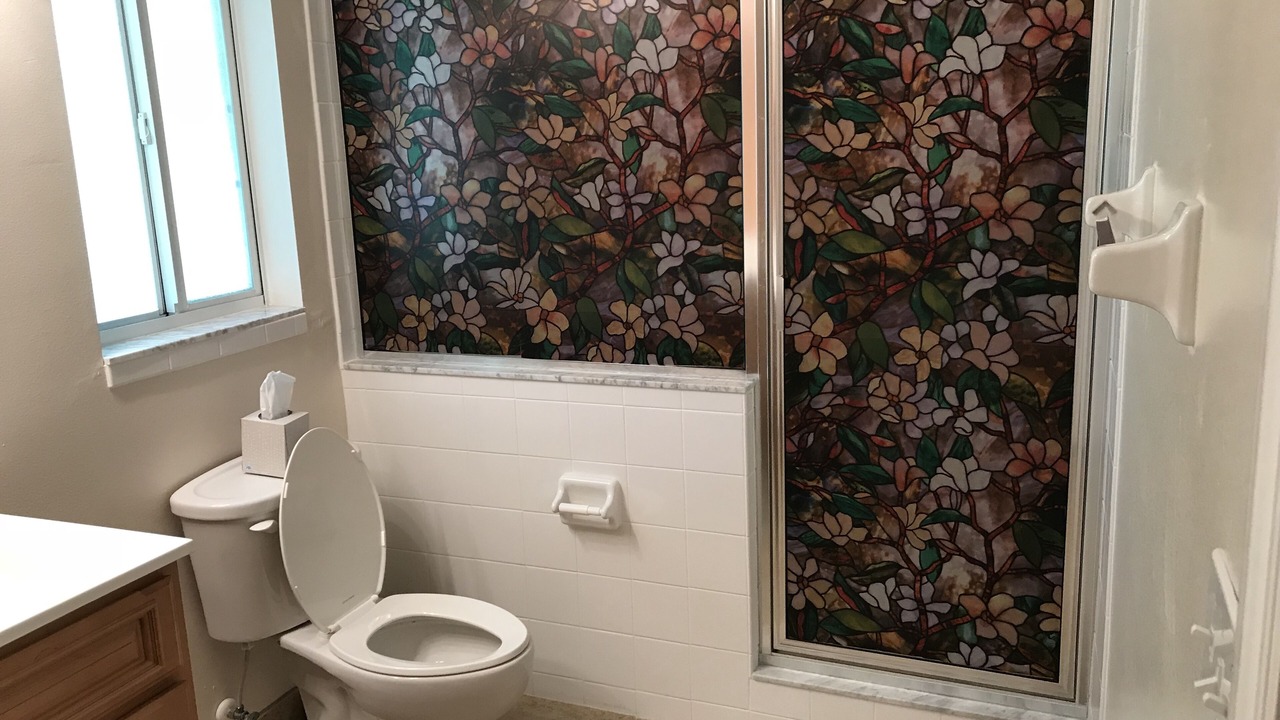 Photo of Bathroom in Town N County Park