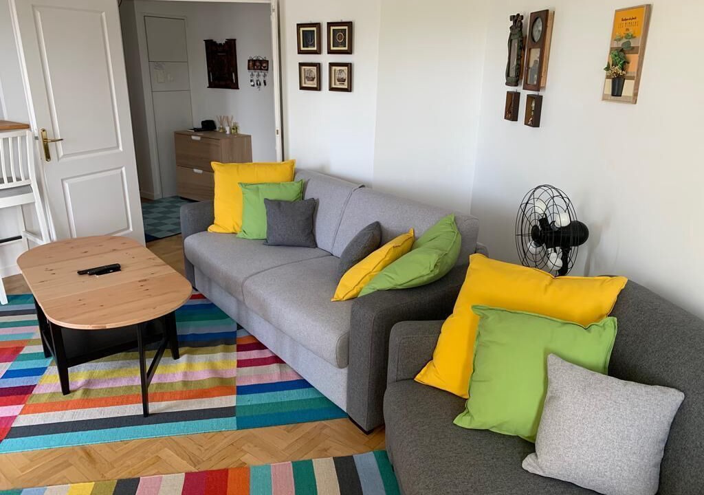 Photo of Livingroom in Suresnes