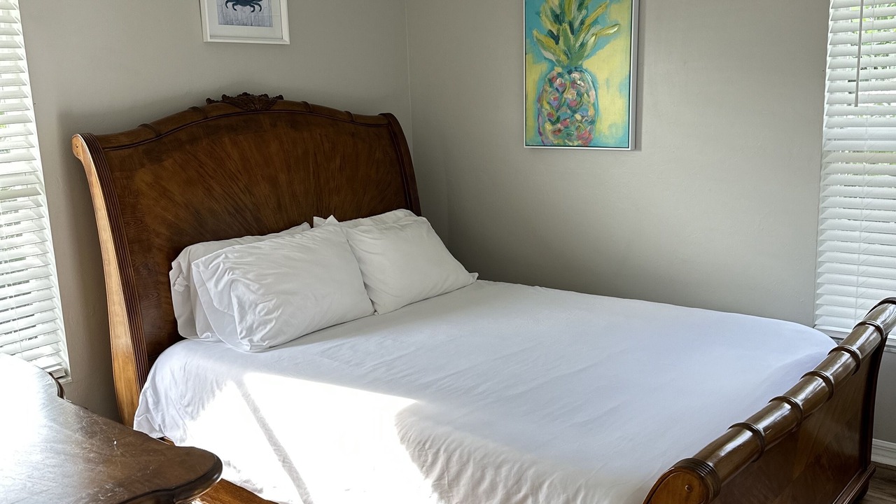 Photo of Bedroom in Pine Island Center