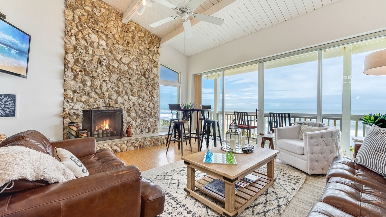 Photo of Livingroom in Melbourne Beach