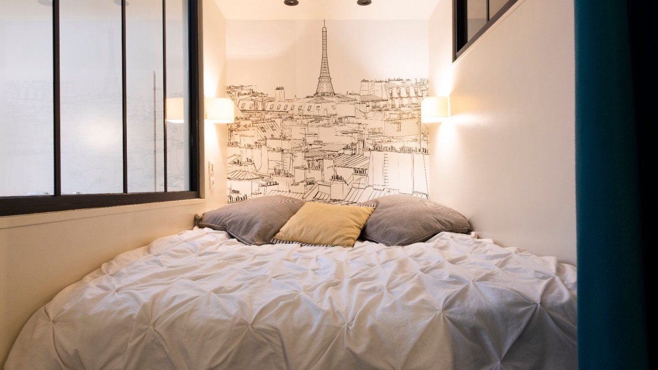 Photo of Bedroom in Val-de-Grace