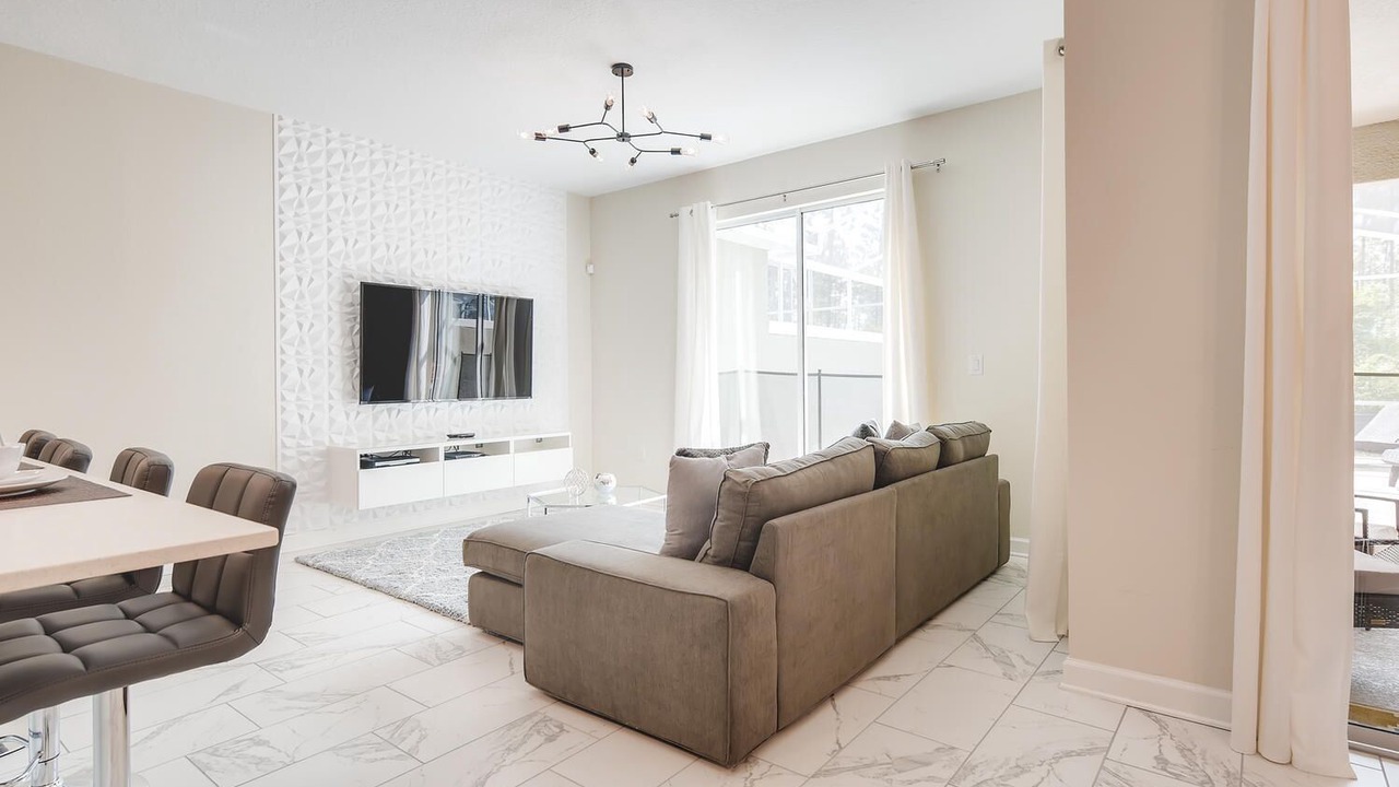 Photo of Livingroom in Davenport