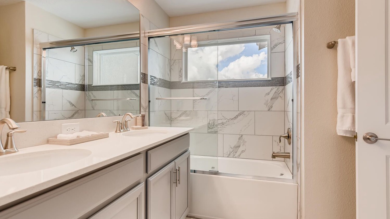 Photo of Bathroom in Davenport