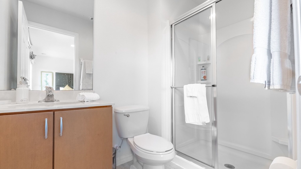 Photo of Bathroom in Sunset Lakes