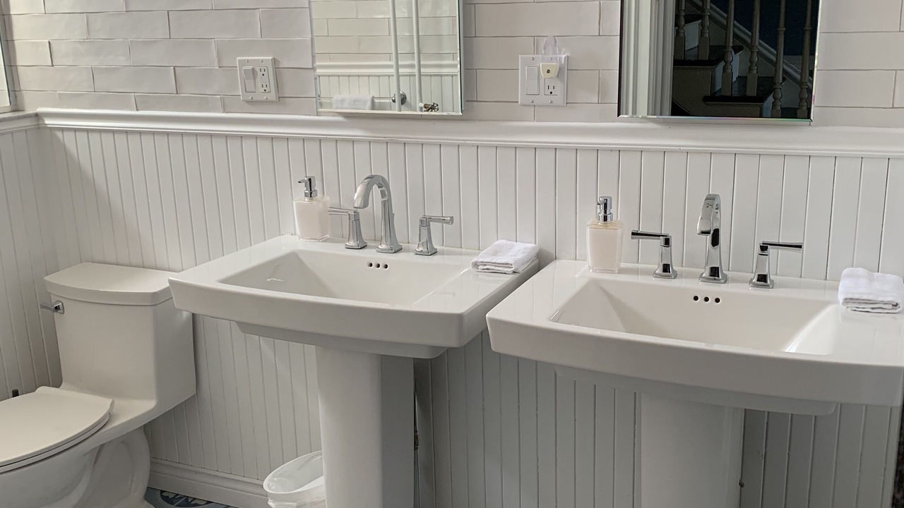 Photo of Bathroom in Kincardine