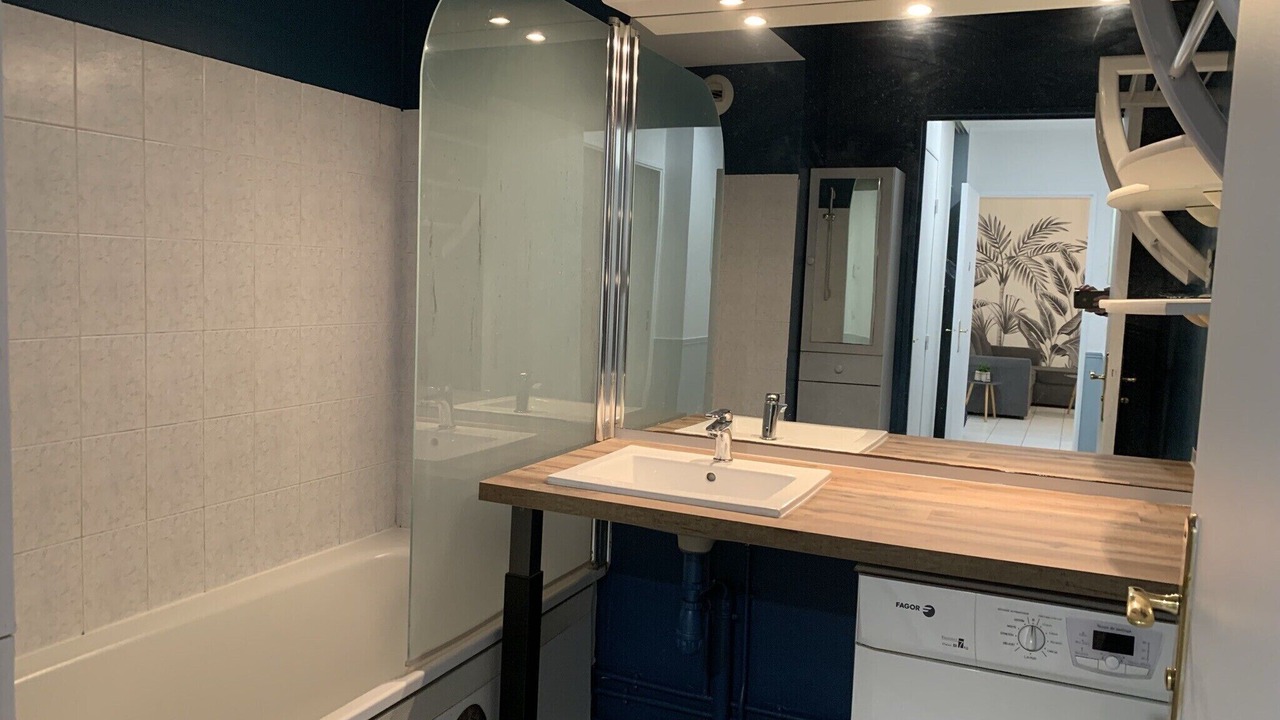 Photo of Bathroom in Montevrain
