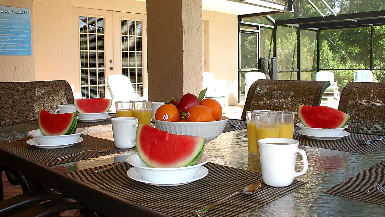 Photo of Outdoor in Orange Tree