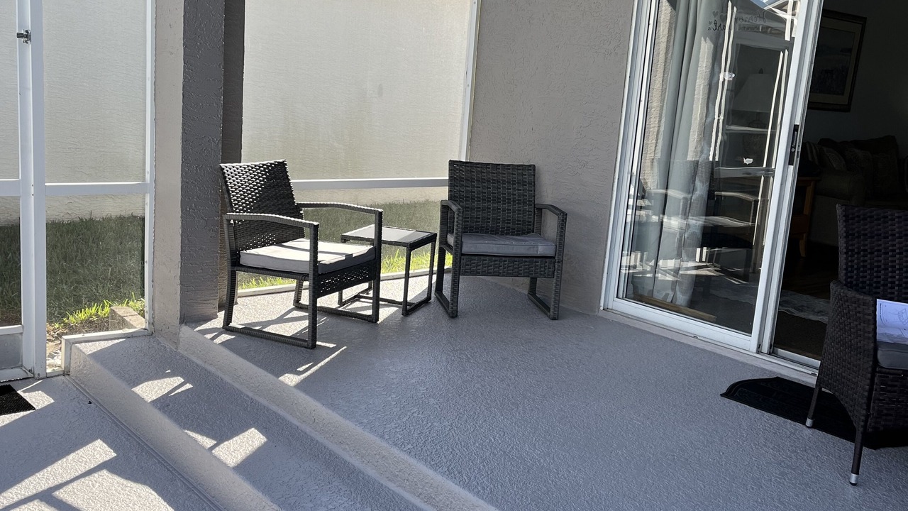 Photo of Patio Balcony in Westbury