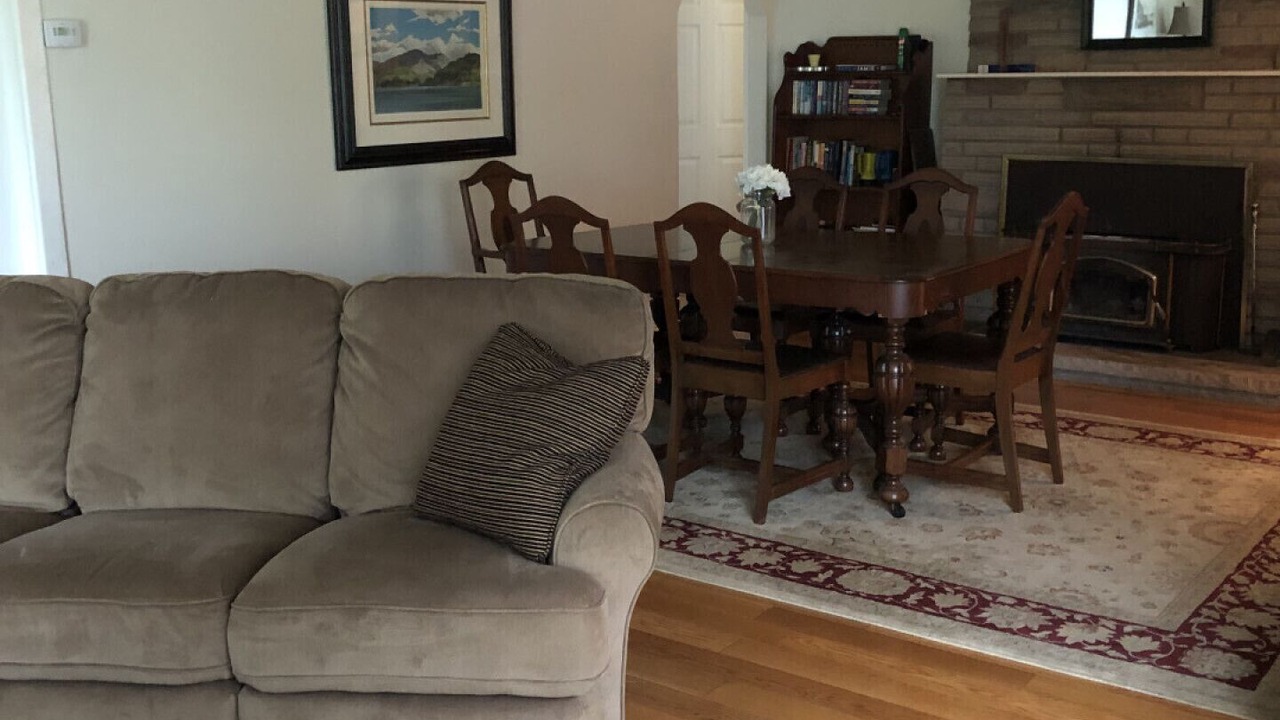 Photo of Livingroom in Gravenhurst