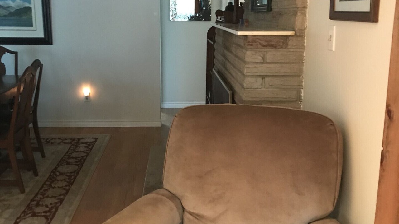 Photo of Livingroom in Gravenhurst