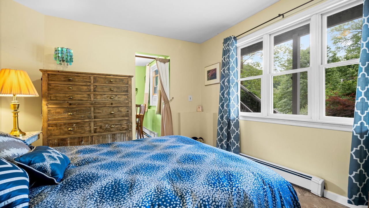 Photo of Bedroom in Danboro
