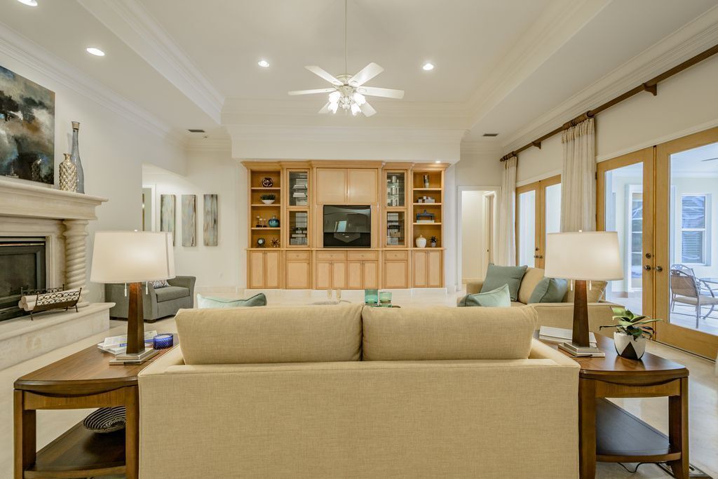Photo of Livingroom in Tampa Palms