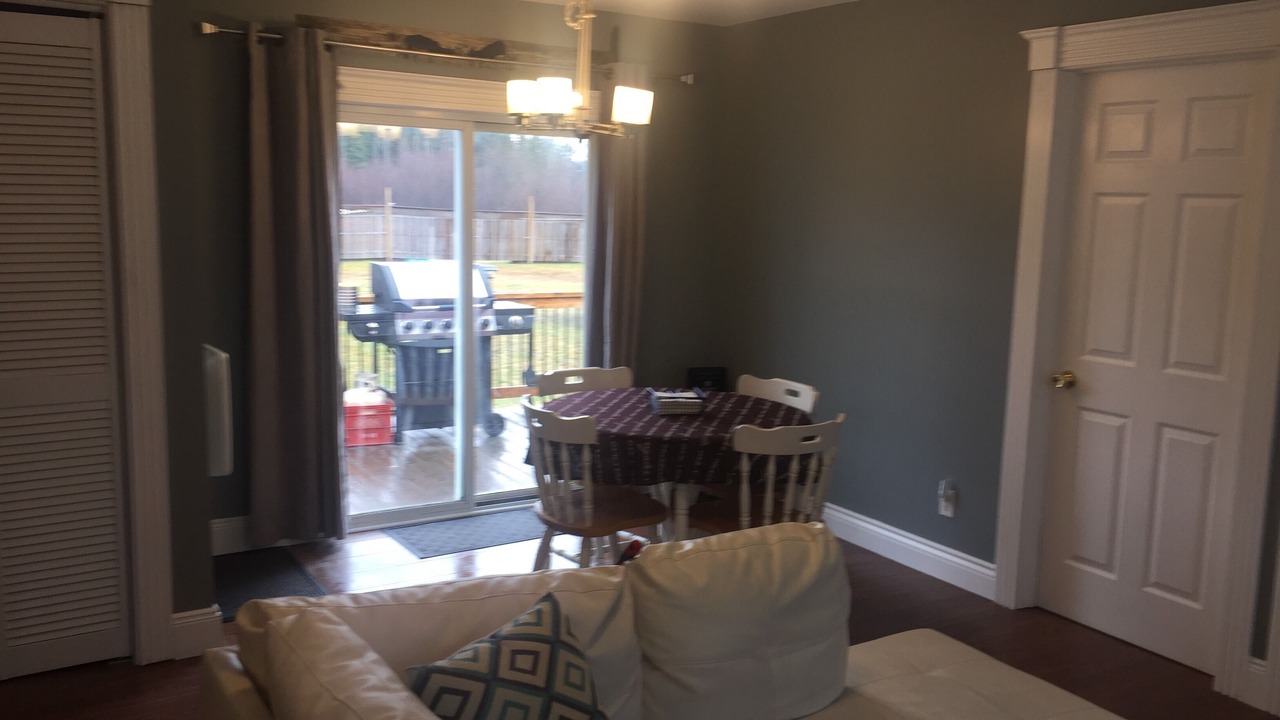 Photo of Livingroom in Strong