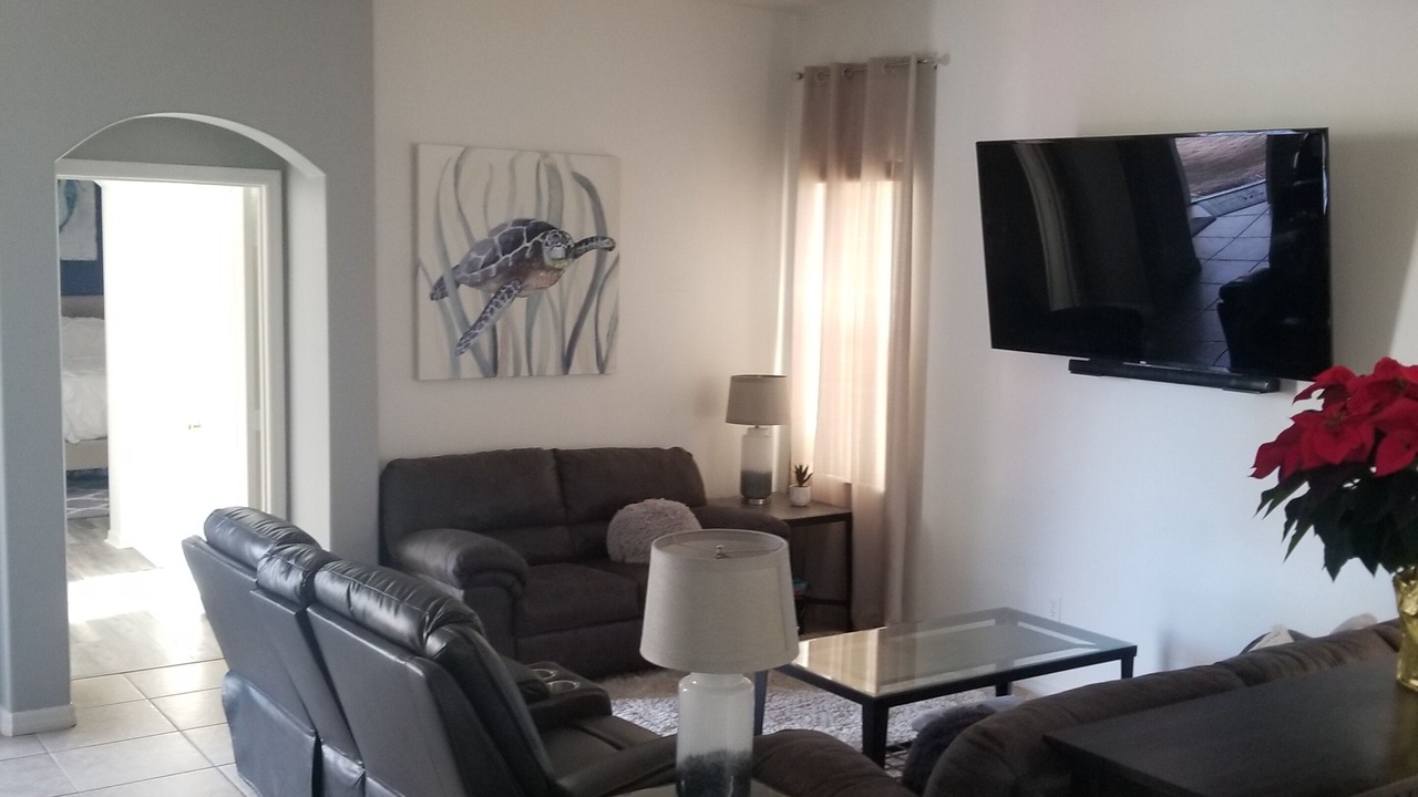Photo of Livingroom in Tuscan Hills