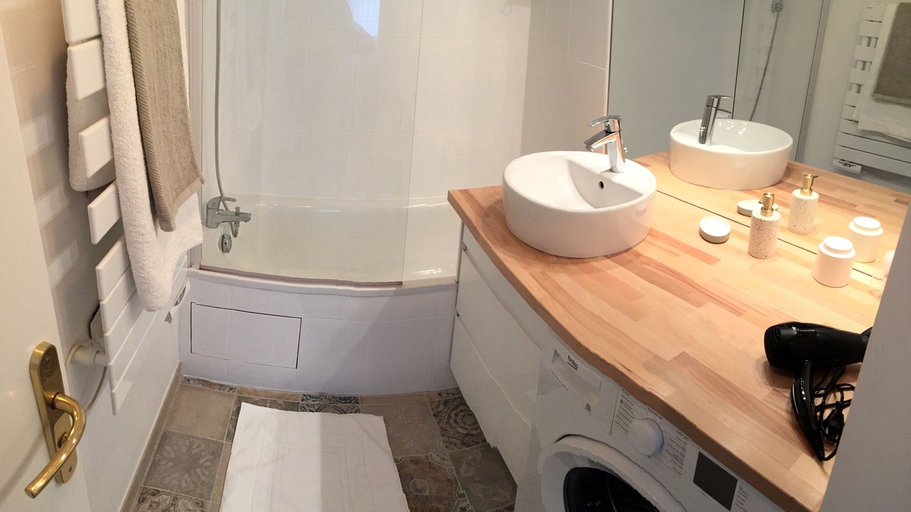 Photo of Bathroom in Serris