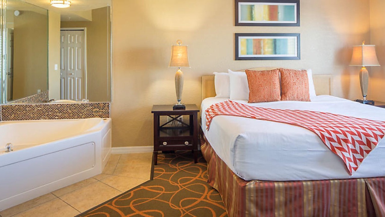 Photo of Bedroom in Florida Center