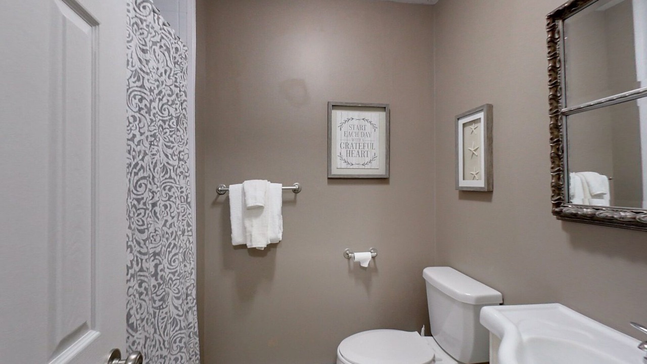 Photo of Bathroom in Wasaga Beach