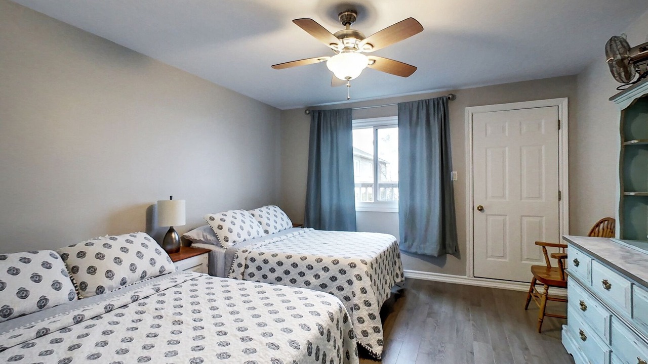 Photo of Bedroom in Wasaga Beach