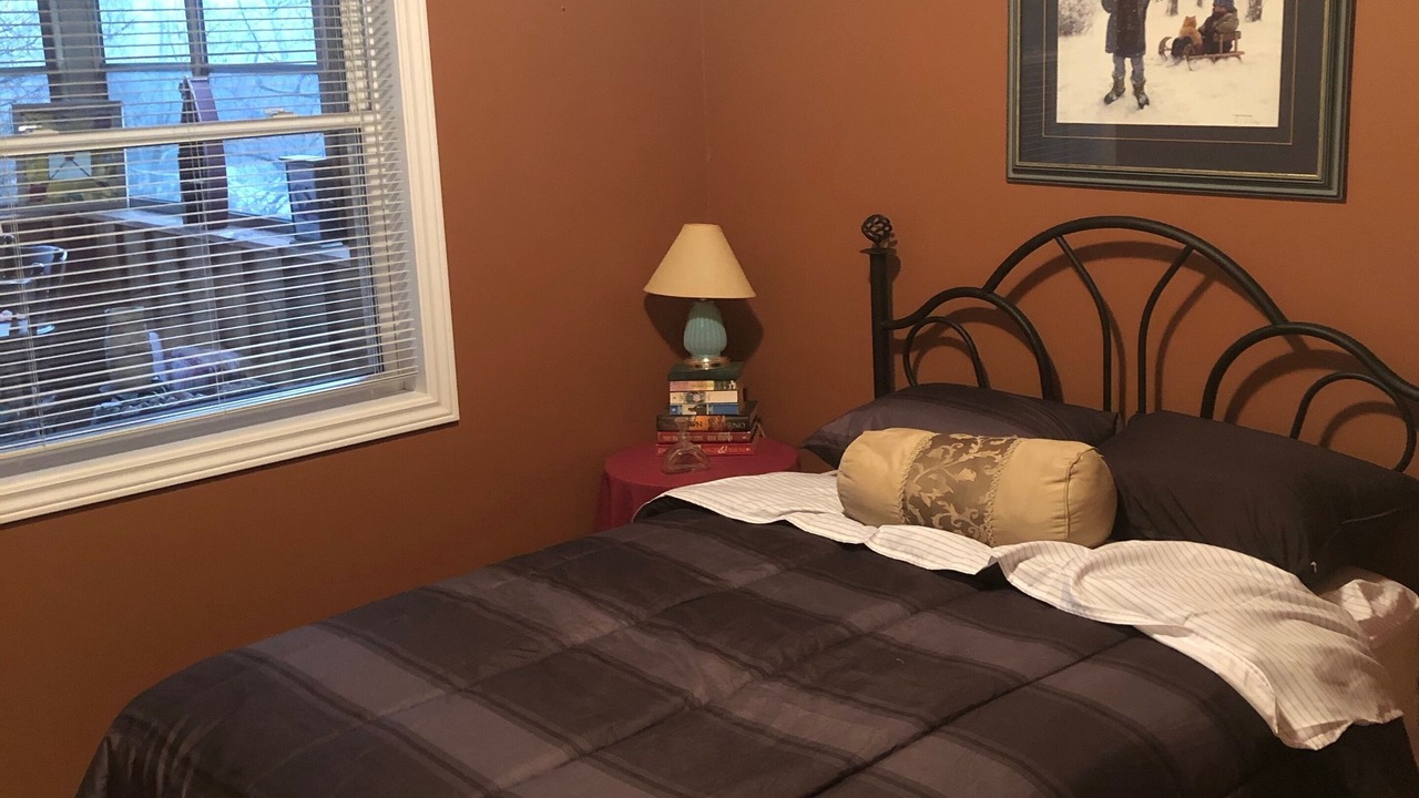 Photo of Bedroom in Port Franks