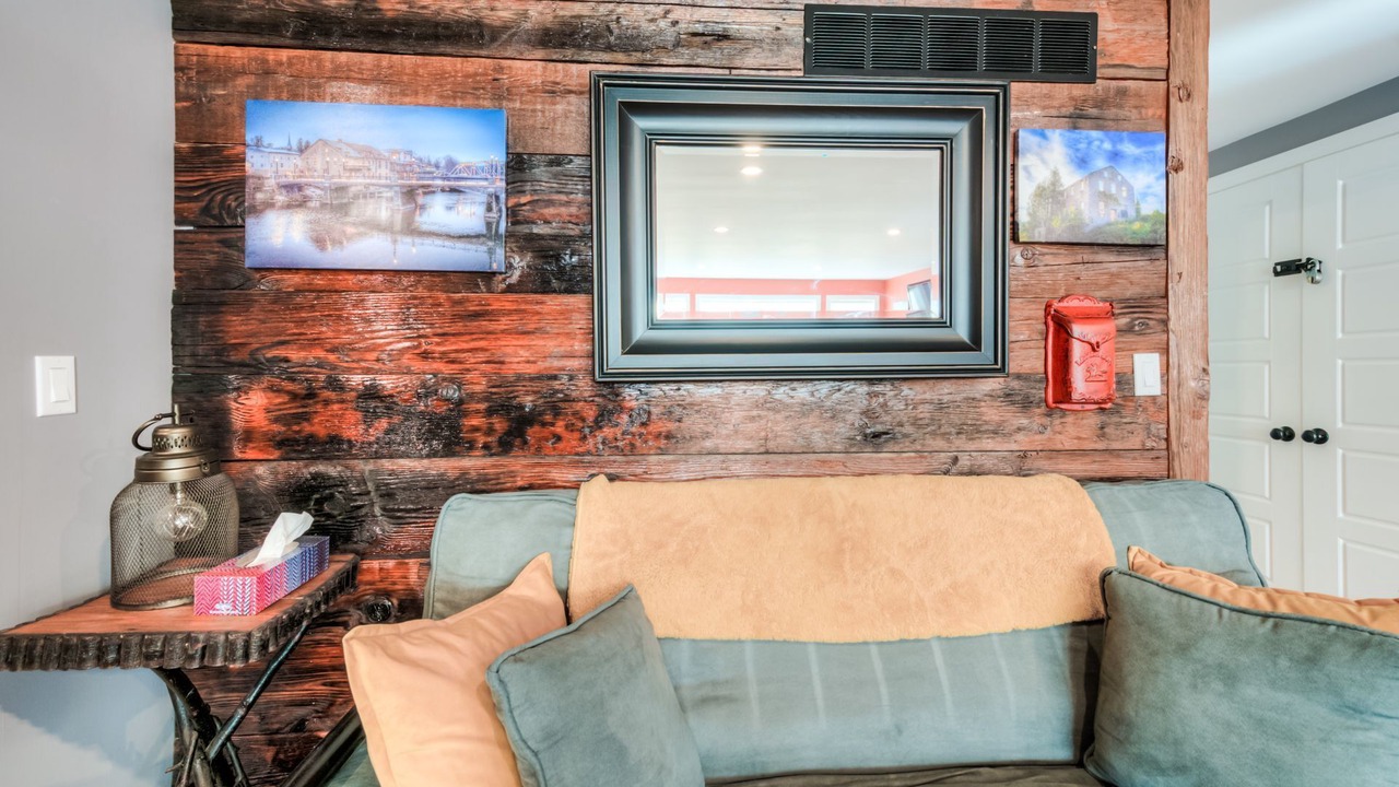 Photo of Livingroom in Salem