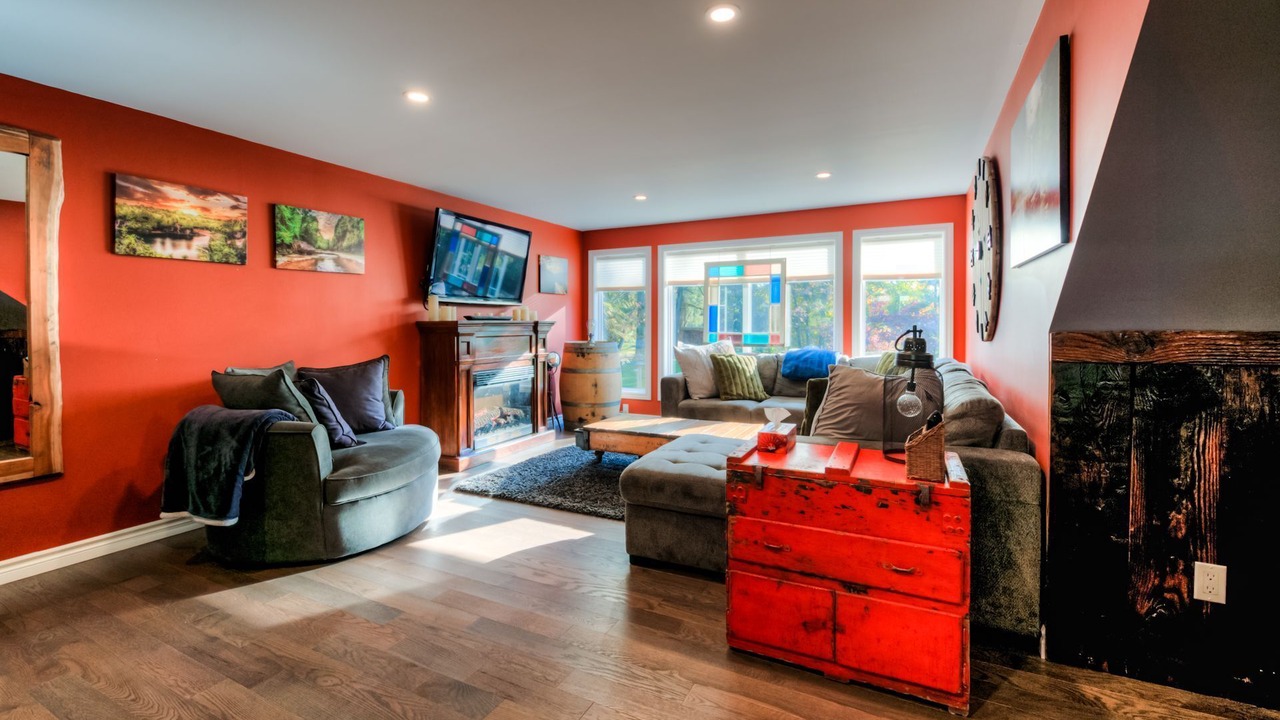 Photo of Livingroom in Salem