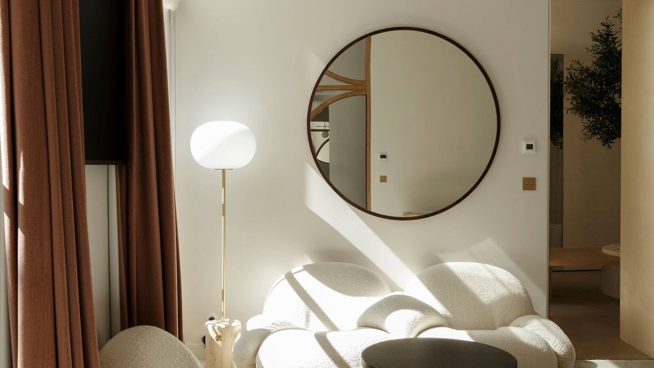 Photo of Bedroom in 9th Arrondissement