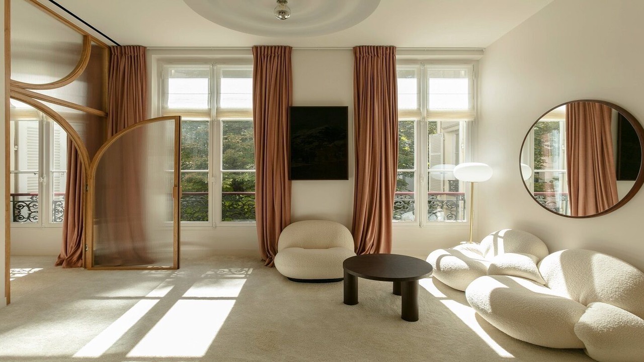 Photo of Bedroom in 9th Arrondissement