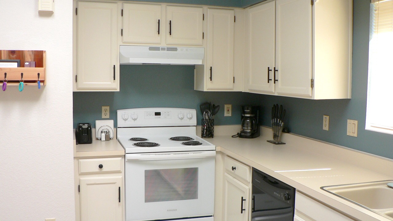Photo of Kitchen in Desert Hills IV