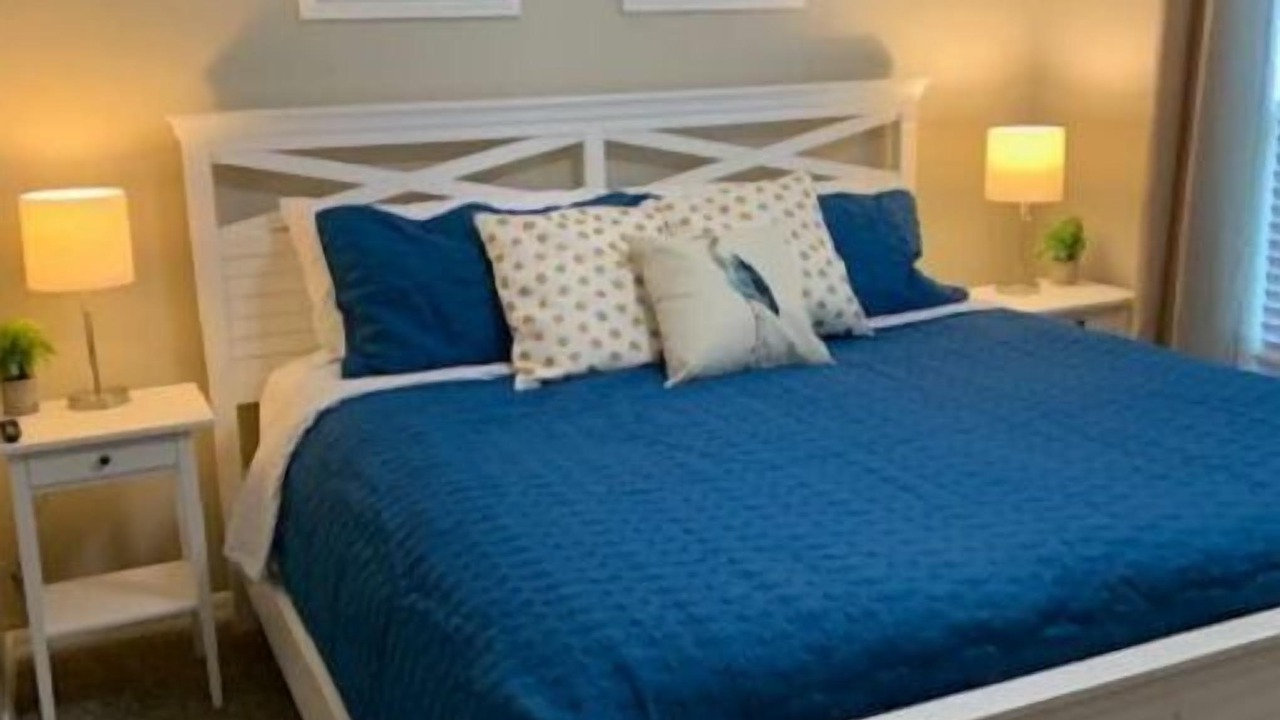Photo of Bedroom in Crestwynd Bay