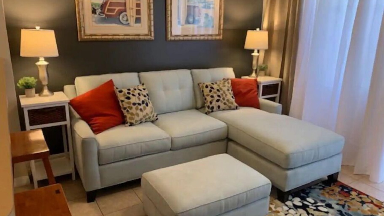Photo of Livingroom in Crestwynd Bay