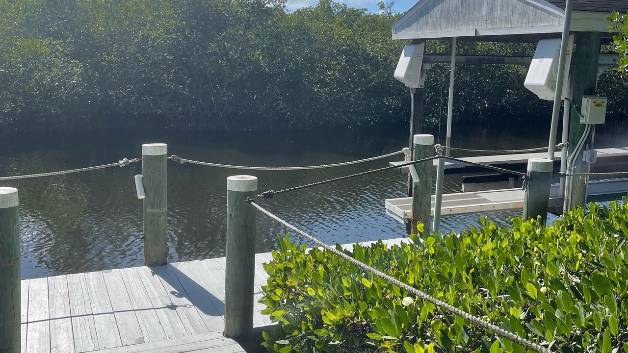 Photo of Outdoor in Pine Island Center
