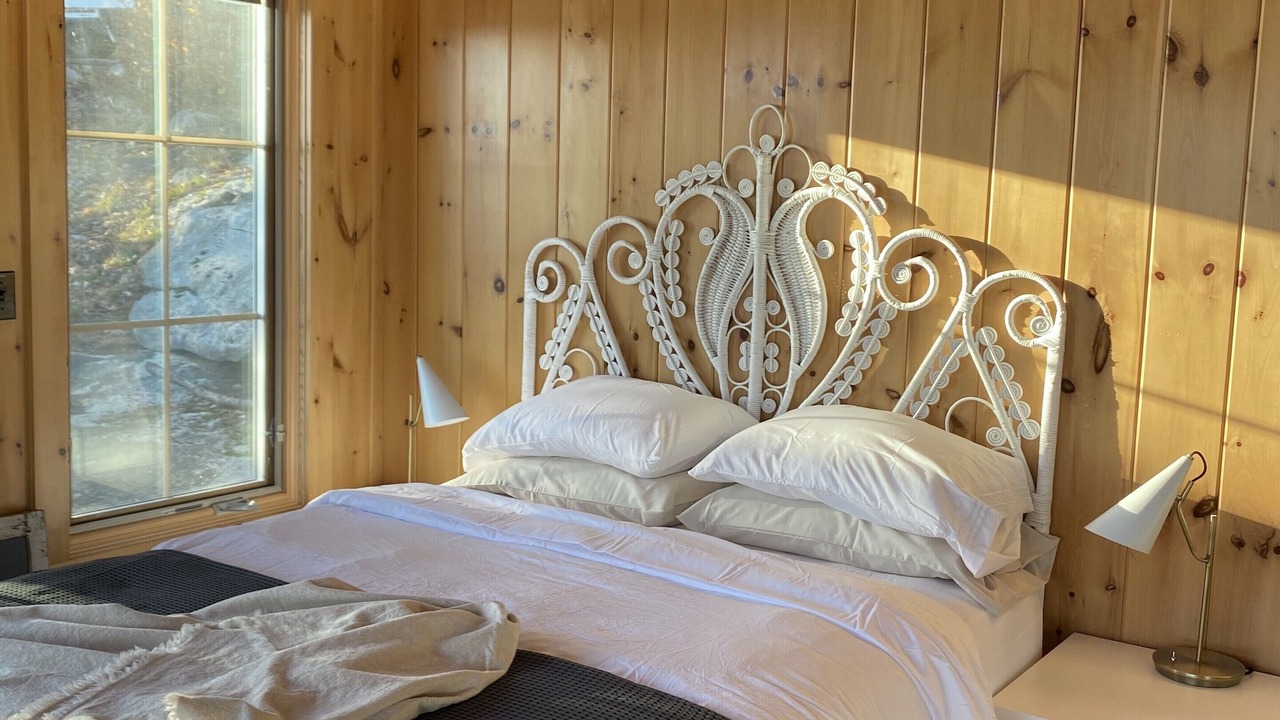 Photo of Bedroom in Muskoka Lakes
