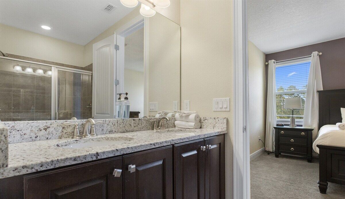 Photo of Bathroom in Indian Ridge