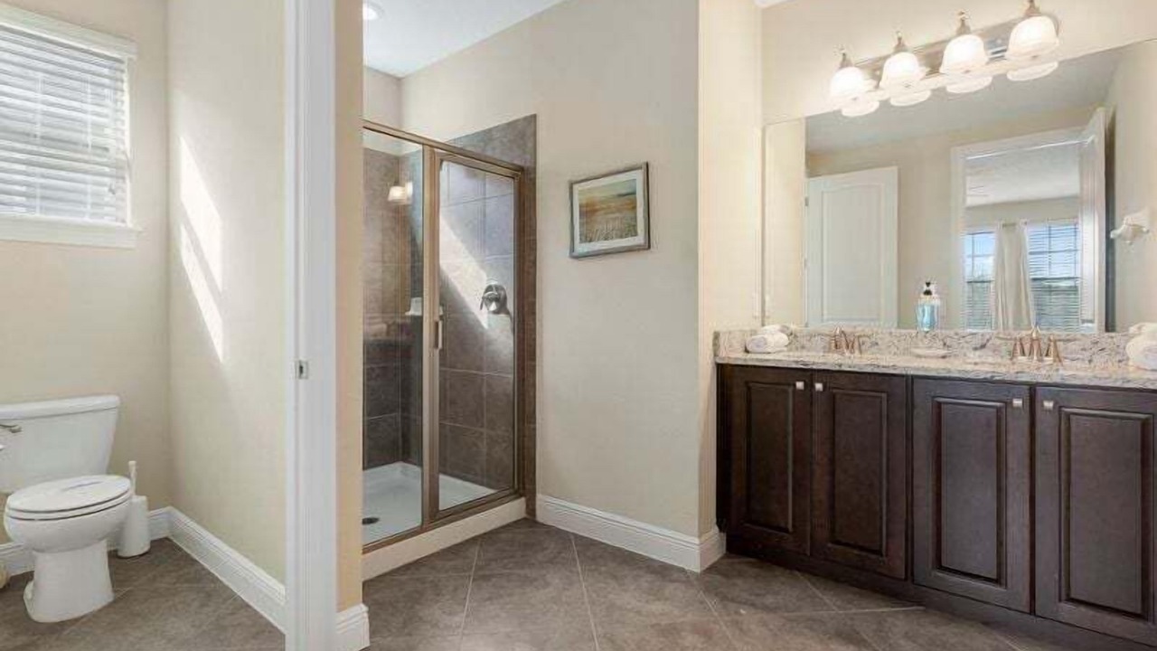 Photo of Bathroom in Indian Ridge