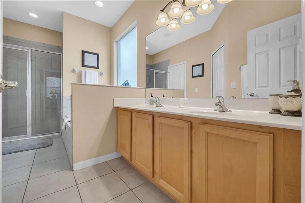 Photo of Bathroom in Watersong