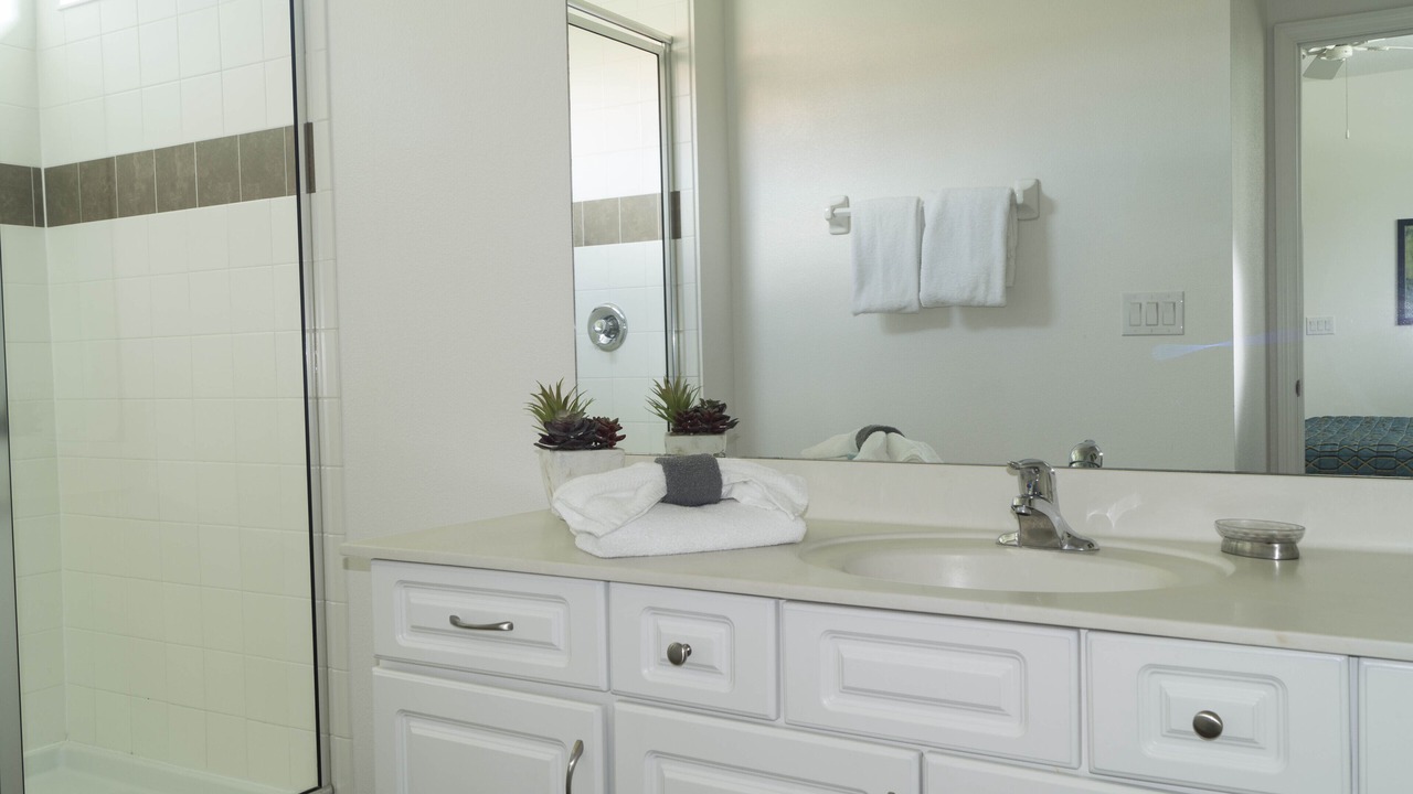 Photo of Bathroom in Davenport