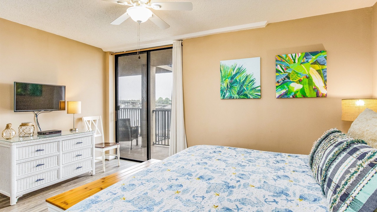 Photo of Bedroom in Orange Beach East