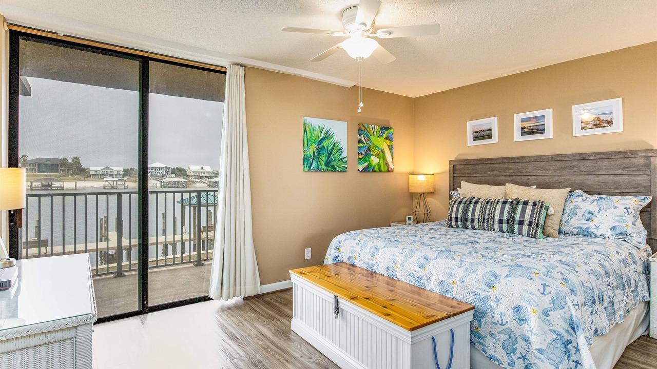 Photo of Bedroom in Orange Beach East