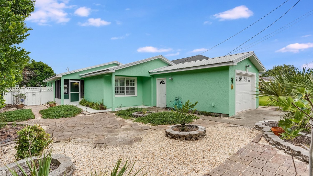Photo of Outdoor in Riviera Beach
