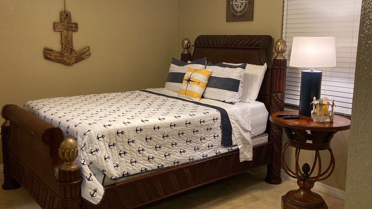 Photo of Bedroom in Placid Lakes