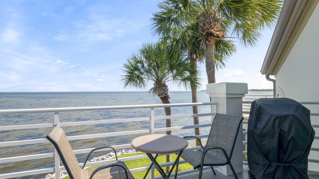 Photo of Patio Balcony in Miramar Beach