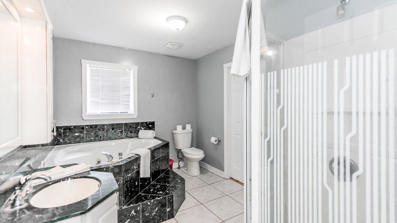 Photo of Bathroom in Wasaga Beach