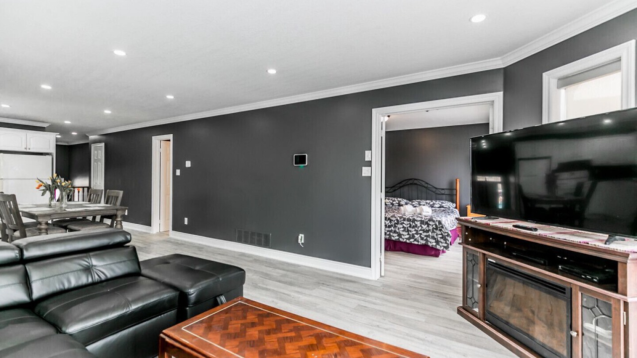 Photo of Bedroom in Wasaga Beach