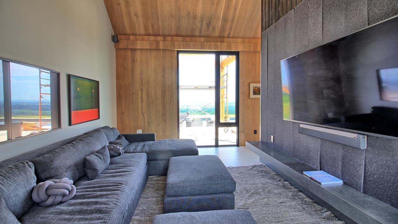 Photo of Bedroom in Creemore