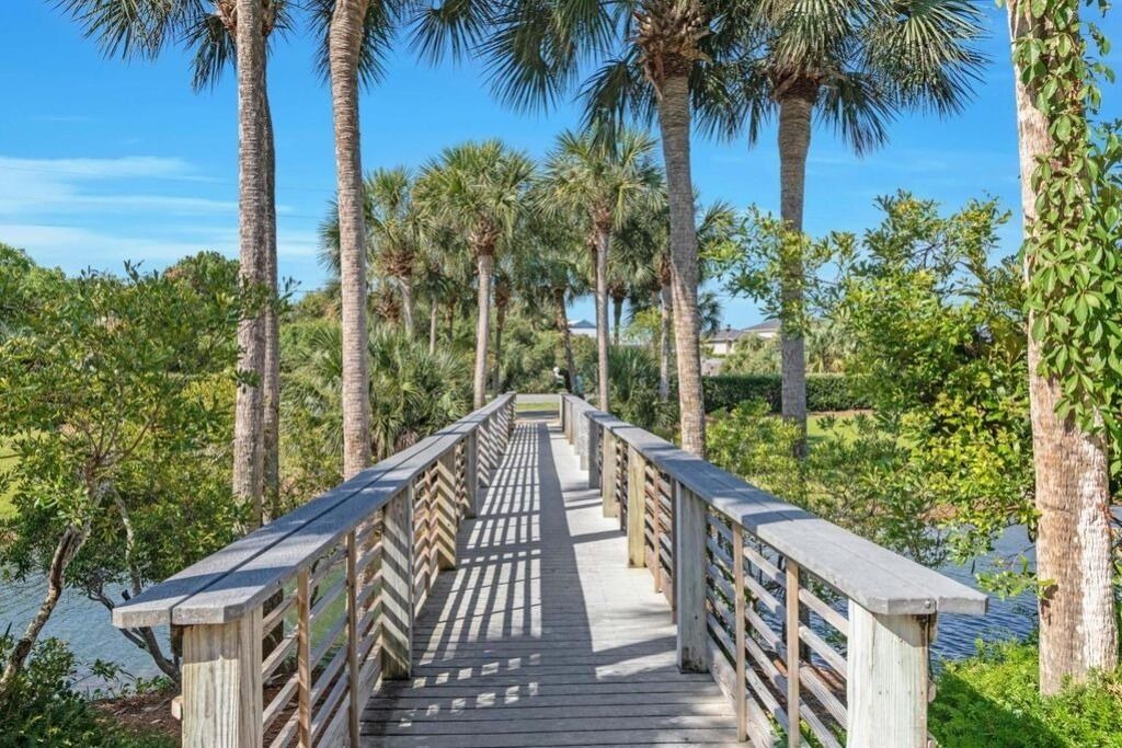 Photo of Outdoor in Gulf Place