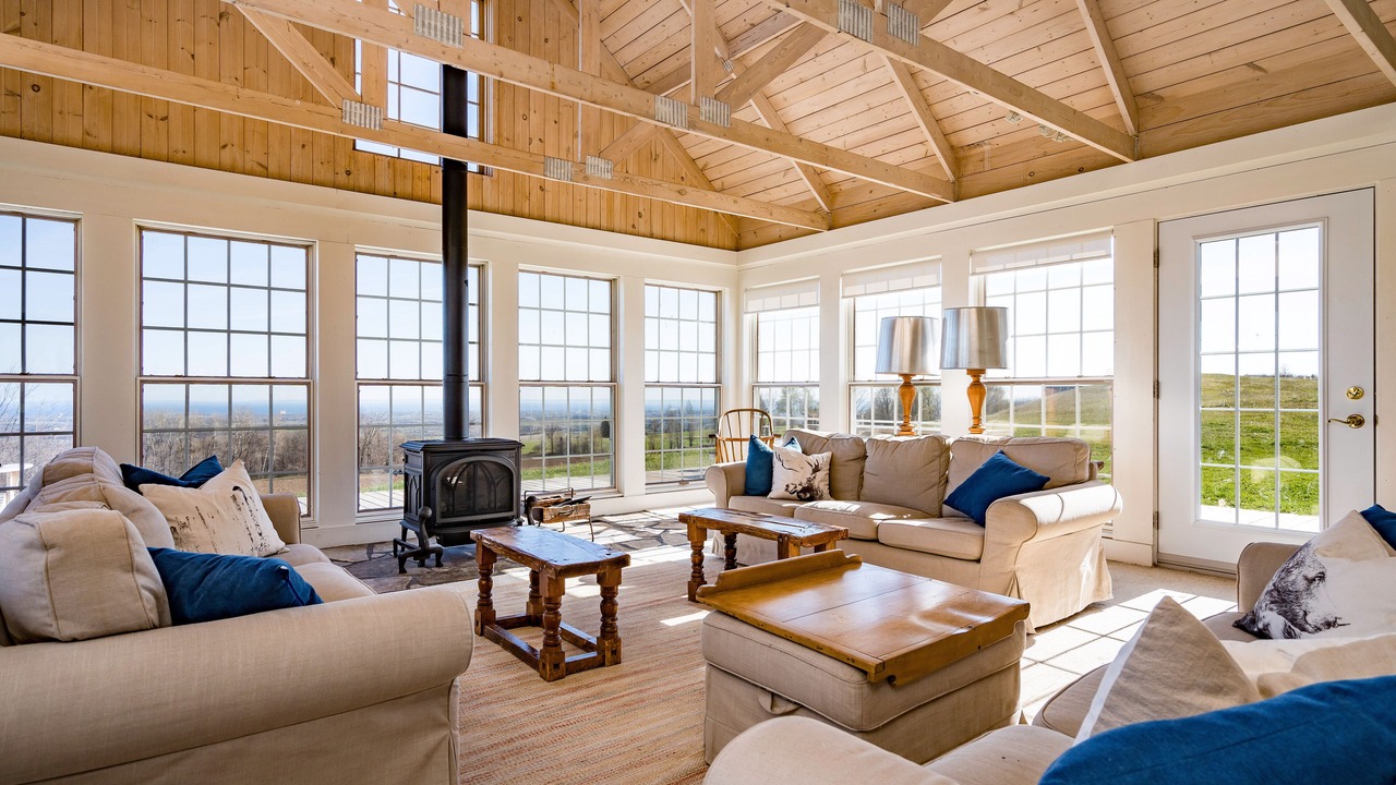 Photo of Livingroom in Clearview